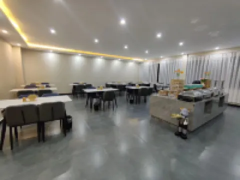 孟連平安飯店
