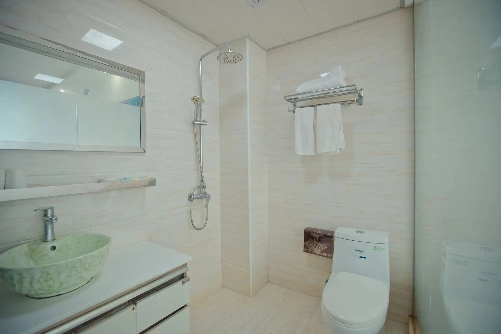 情海灣輕奢海景民宿（嵊泗嵊山枸杞大玉灣沙灘店） 房間 Photos