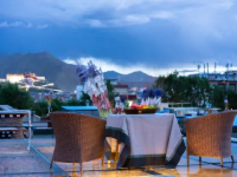 Lobbum Tsang Boutique Hotel Hotels in Lhasa