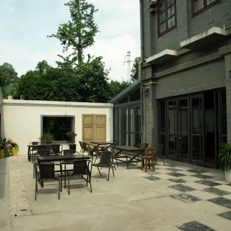 Yulou Homestay (Yaowan Scenic Area)