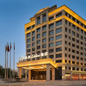 XANA Deluxe Hotel (Hotan Night Market Chuanyi)