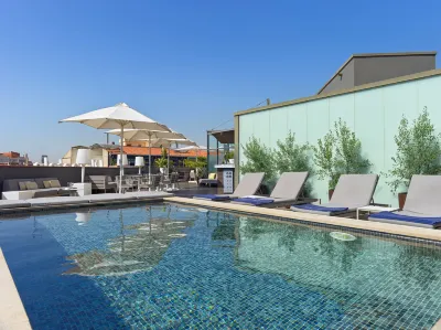 H10 Casanova Hoteles en Barcelona