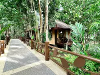 Princess Kamala Beachfront Hotel Hotel in zona Spiaggia di Kamala Beach