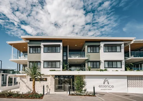 Essence Peregian Beach Hotels in Peregian Beach