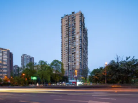 Elan Moli Hotel (Zigong Huashang International City) Hotels in Zigong