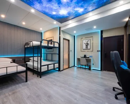 Qiyue Film & Sound Electronics & Sports Hotel (Zhangbei Road Branch, Xingtai Department Store) Hotel di Huantai