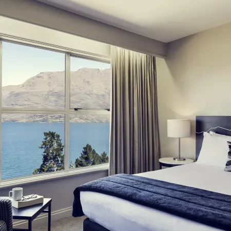 Mercure Queenstown Resort