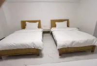 Lingshui Qingfeng Xiaozhu (Qingshuiwan Nanwan Monkey Island Branch) - شرفة