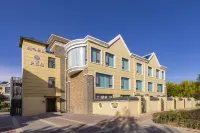 Lakeside Houyuan Hotel (Zhangye West Railway Station Lushuiwan Ecological Scenic Area) Hotels in Zhangye