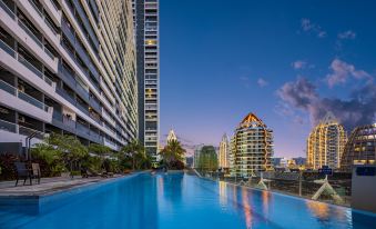 Xishuangbanna Jinghong Jimu River View Hotel (Gaozhuang Xishuangjing Starlight Night Market)