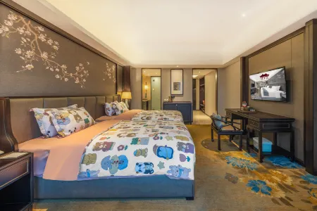 Xiaoxiang Royal Hotel Отели рядом с достопримечательностью «Shifeng Park»