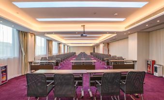 Haikou Xichen Zhixiang Hotel (Haikou Meilan International Airport)