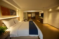 Zhongwei Qigua Light Luxury Hotel - 2-Star