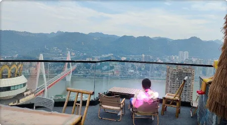 Yunqi River View Terrace Hotel
