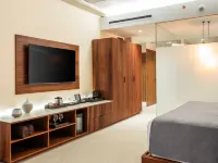 Mondrian Cancun All Inclusive Hotels near Playa Delfines