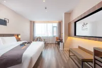 Homeinn Plus Hotel (Dongguan Liaobu Town) Hotels near Wanrun Square