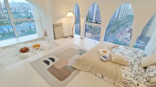 Foshan Ousu Apartment (Foshan Qiandenghu Resort Jinghua Plaza Branch)