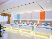 Luoding Longda Hotel Ξενοδοχεία κοντά στο αξιοθέατο Luoding Museum
