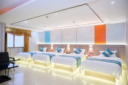 Luoding Longda Hotel