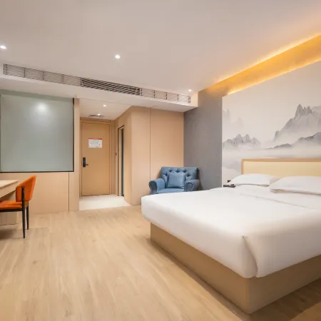 Orange  Hotel