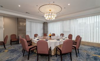 Dongfu Hotel (Guangzhou Huadu Plaza Cultural Tourism City)