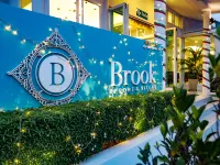 Tuana Hotels Brook Pool Access Hotels near Kan Eang @ Pier Phuket