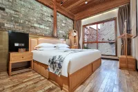 Wuhuatang Boutique Hostel Hotels near Qinghua Town