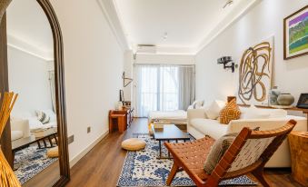 Nanning Ziyou Apartment (Greenland Central Plaza)