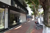 藍舍飯店（武勝縣政府店） - 停車場