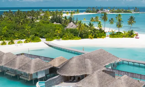 太陽島伊露維利度假村