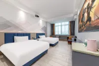 Xiangqing Qi'an Smart Hotel (Tunchang Central Commercial Plaza)