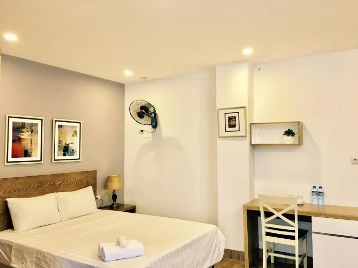 V House 5 Serviced Apartment