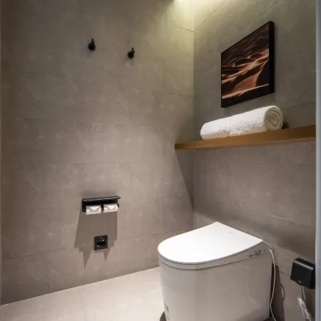 Atour Hotel Tengchong Wenxinglou