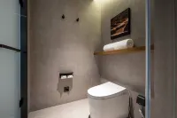 Atour Hotel Tengchong Wenxinglou