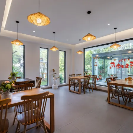 Xitang Hotspring Homestay (Wangyougu Branch)