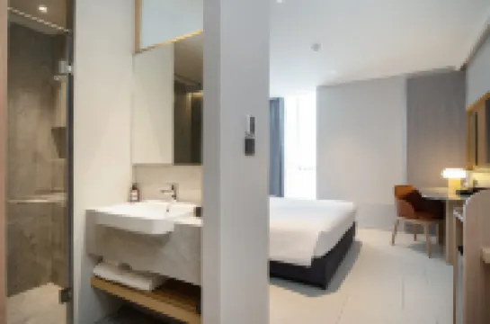 사안 호텔 사톤