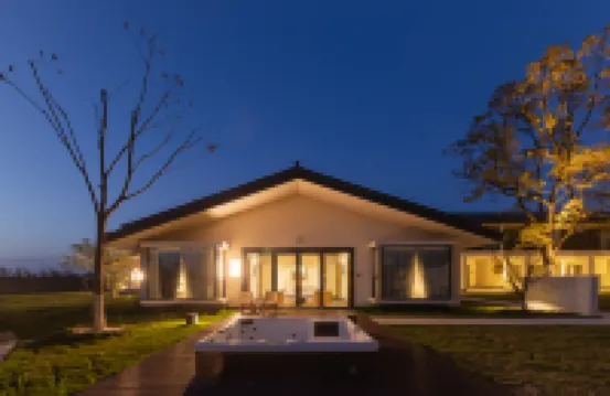 Shaojian Linjiang Yin Homestay (Anqing Xinzhou Branch)
