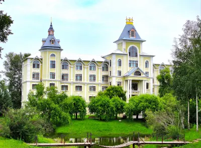 Harbin Volga Manor Baihua Island Resort Hotel Hotels in Volga Manor