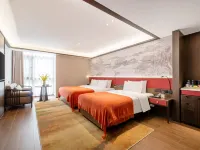 Xi'an Jinshengdi Hotel (Tang Dynasty Everbright City Big Wild Goose Pagoda Branch) Hotels near Dacien Temple