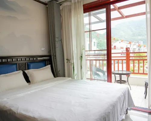 Lanhewan Villa Hoteles en Langao