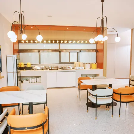 Borman Hotel (Yangxin Causeway Bay Store)