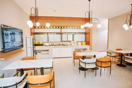 Borman Hotel (Yangxin Causeway Bay Store)