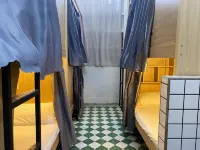 Shankara Youth Hostel - Nhà nghỉ