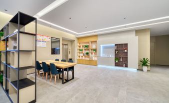 Homeinn · neo (Shaoxing Shangyu Foreign Language School Wuxing Middle Road)