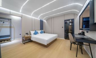 Yunren Hotel