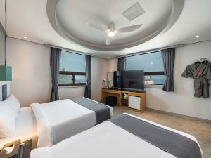 Sokcho Ritz Hotel