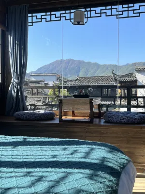 Hongcun Moxiang Huipai Landscape Art Boutique Homestay (Hongcun Scenic Area) - 2-Star