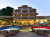 Anantasila Beach Resort Hua Hin Hoteles cerca de Montaña Takiab