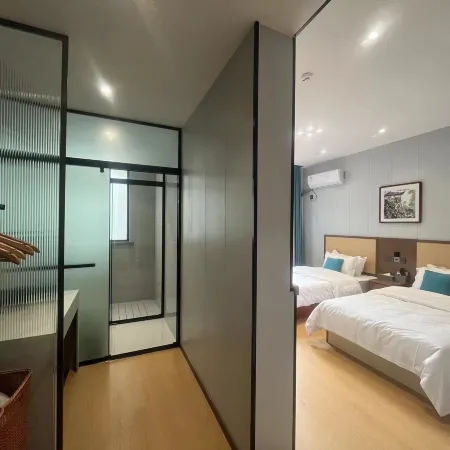 Henglu Hotel (Yangzhou Slender West Lake Dongguanjie Scenic Area)