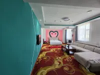 拉斐爾ホテル(ハルビン中華巴洛克老道外文化區清真寺地下鉄駅) Heilongjiang University of Science and Technology Gymnasium周辺のホテル